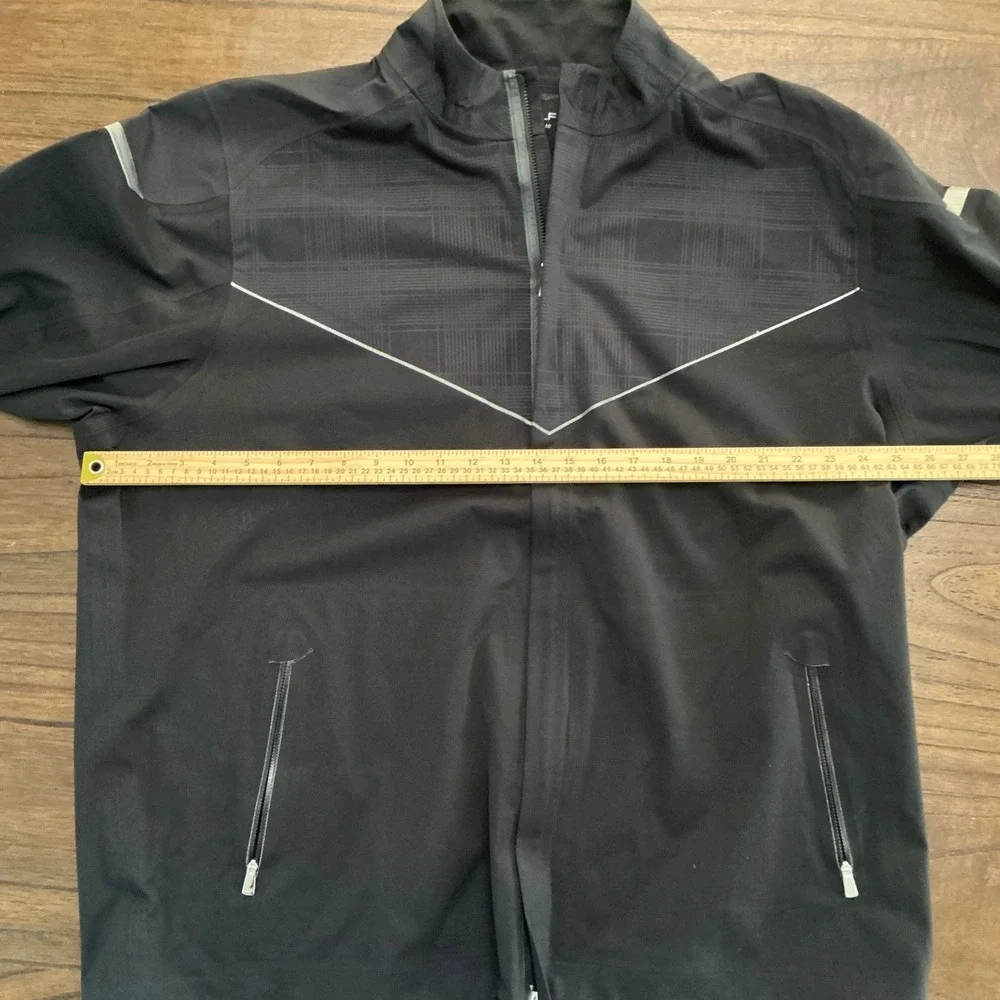 Nike golf storm